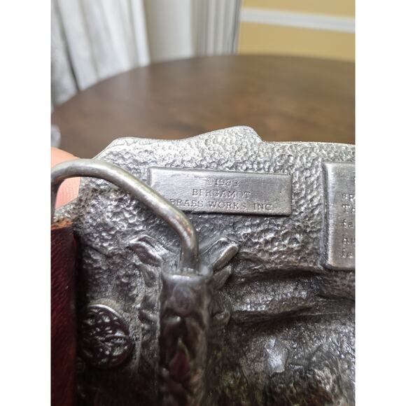 1983 Bergamot Brass Works BOWHUNTING Belt Buckle Enameled 3.25" x 2.5" With Belt - Picture 6 of 16